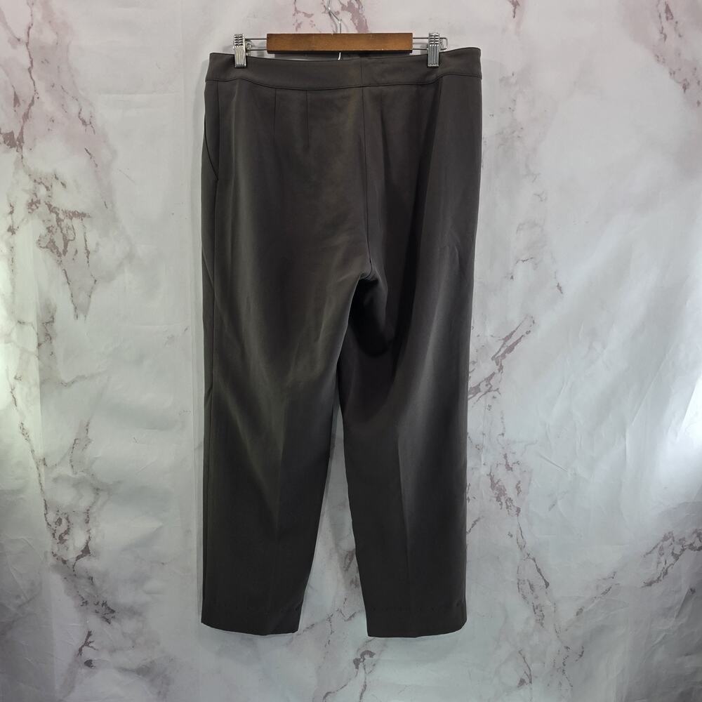 St John Pants Womens 10 Petite Grey Short Trouser Hemmed Business High Rise